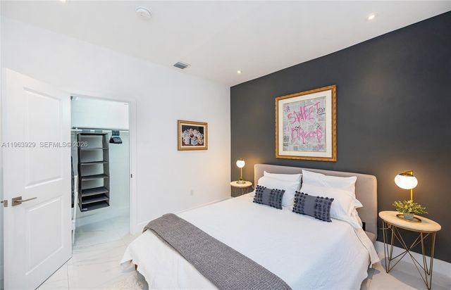 770 NE 77th St, Miami, FL 33138