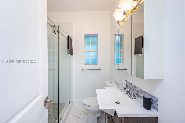 770 NE 77th St, Miami, FL 33138