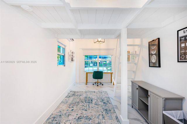 770 NE 77th St, Miami, FL 33138