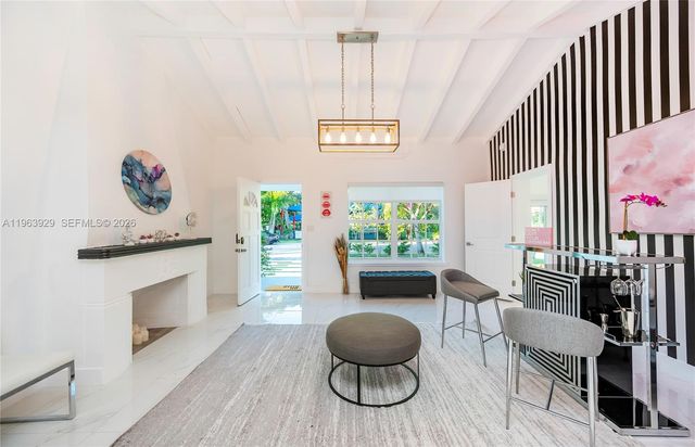 770 NE 77th St, Miami, FL 33138