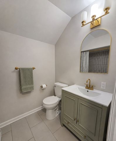 201 W Church Street, Minooka, IL 60447