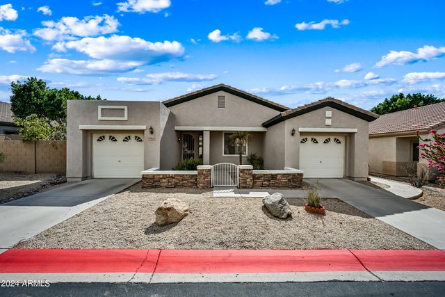 6707 E ROLAND Street, Mesa, AZ 85215