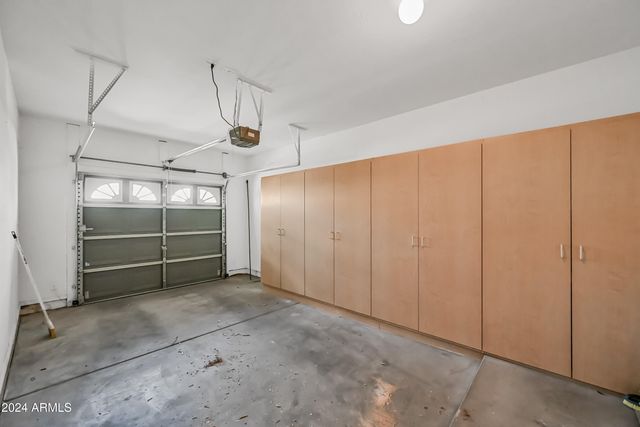 6707 E ROLAND Street, Mesa, AZ 85215