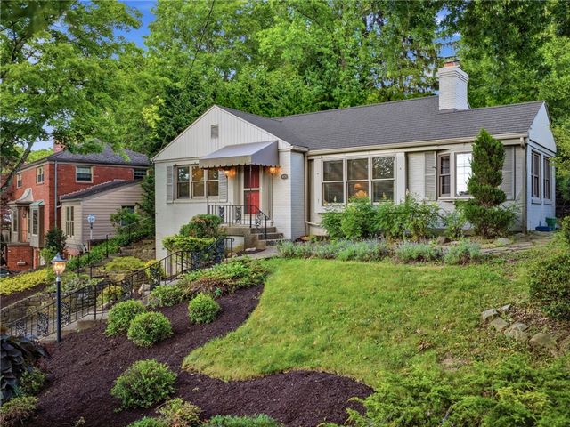 401 Neulon Ave, Mt Lebanon, PA 15216