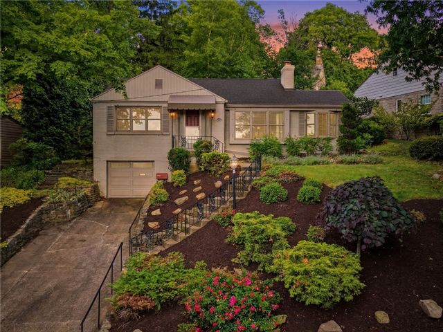 401 Neulon Ave, Mt Lebanon, PA 15216