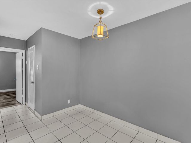 141-145 NE 30th Ct, Wilton Manors, FL 33334