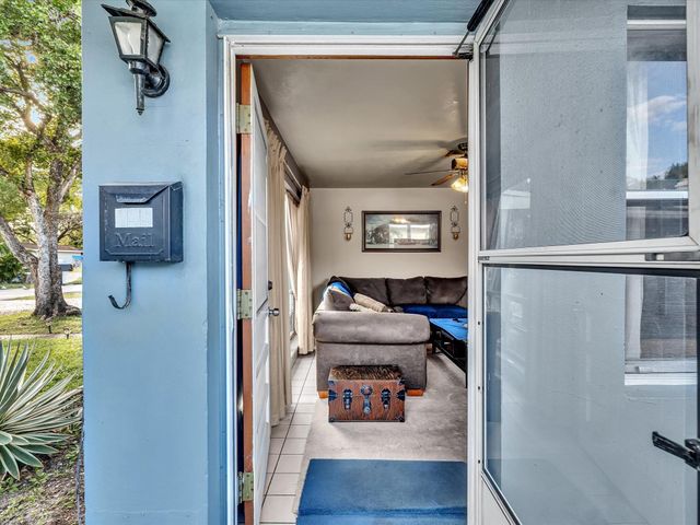 141-145 NE 30th Ct, Wilton Manors, FL 33334