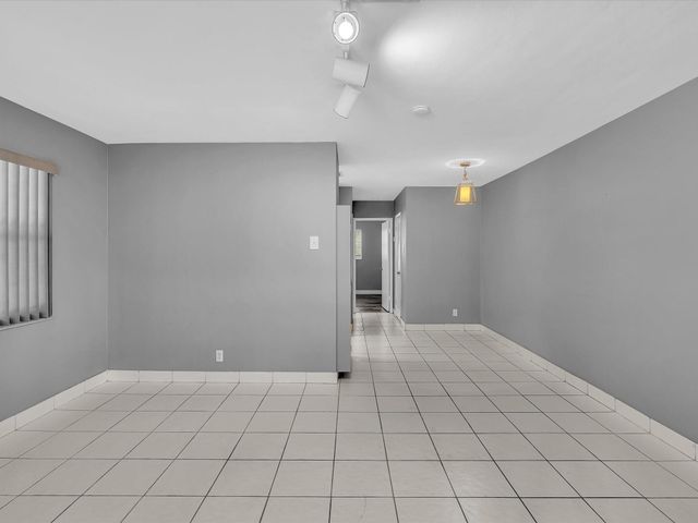 141-145 NE 30th Ct, Wilton Manors, FL 33334