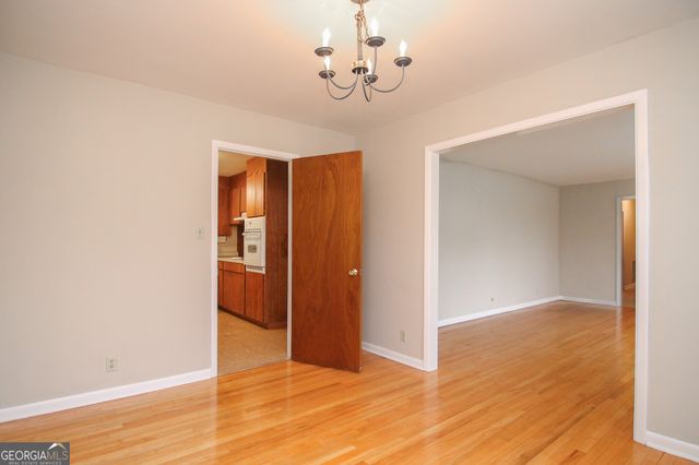 135 Carterwoods Drive, Warner Robins, GA 31088