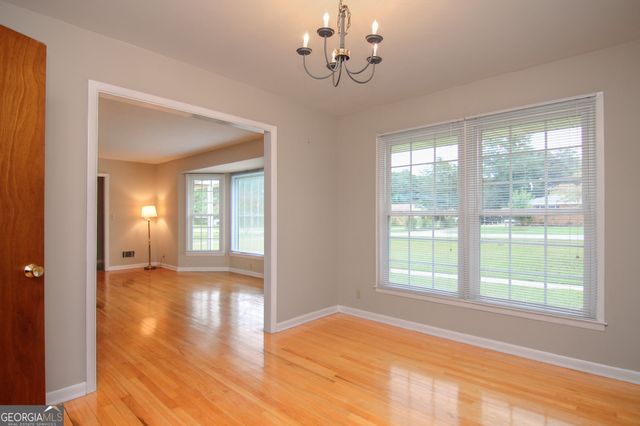 135 Carterwoods Drive, Warner Robins, GA 31088
