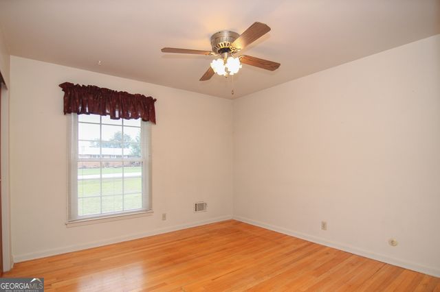 135 Carterwoods Drive, Warner Robins, GA 31088