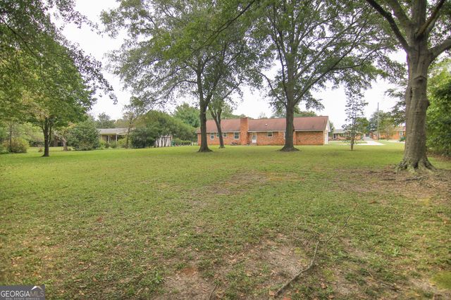 135 Carterwoods Drive, Warner Robins, GA 31088