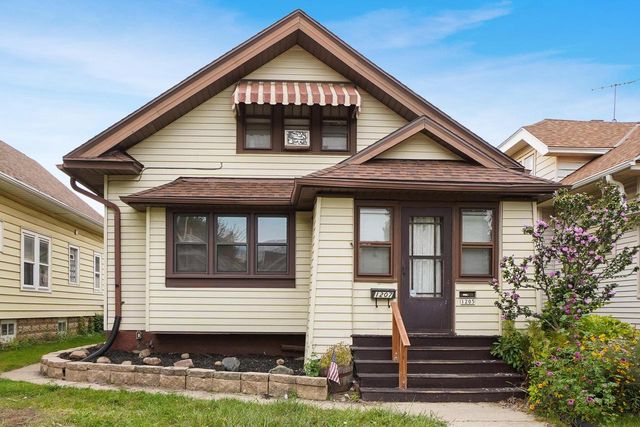 1205 S 74th STREET #1207, West Allis, WI 53214