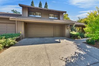 7529 Pineridge Ln, Fair Oaks, CA 95628