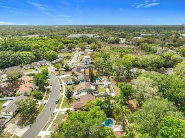 214 N ALDERWOOD STREET, Winter Springs, FL 32708