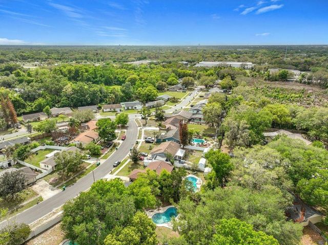 214 N ALDERWOOD STREET, Winter Springs, FL 32708