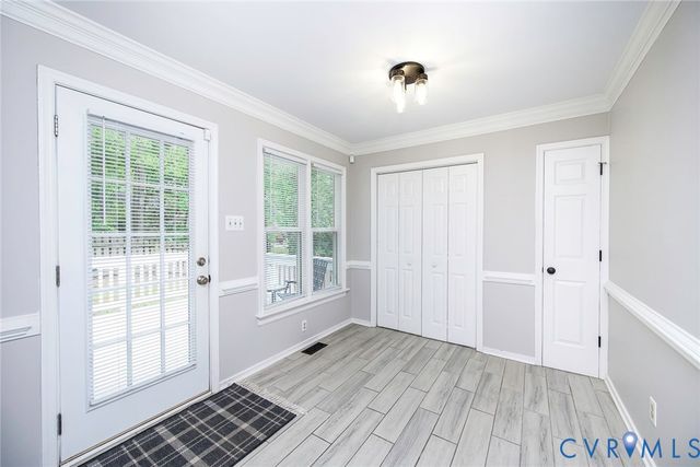 14713 Ridge Point Dr, Midlothian, VA 23112