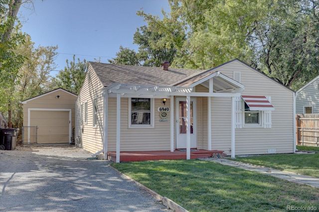 6940 W 55th Place, Arvada, CO 80002