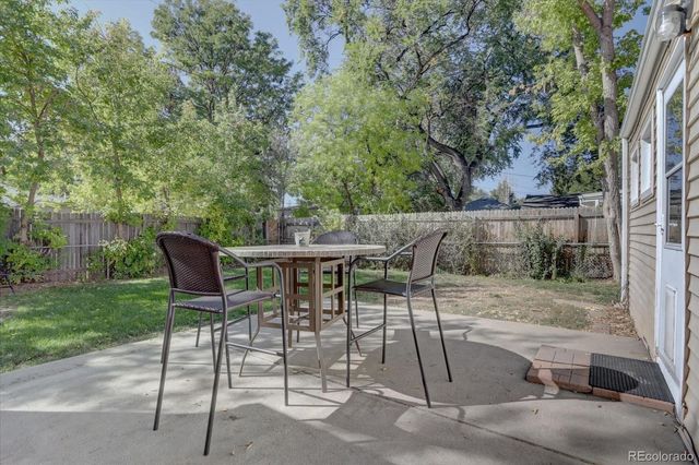 6940 W 55th Place, Arvada, CO 80002