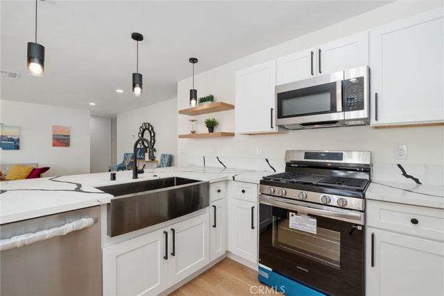 27384 7th, Highland, CA 92346