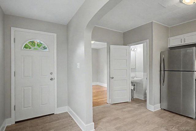 1340 Columbia Avenue, Grand Rapids, MI 49505