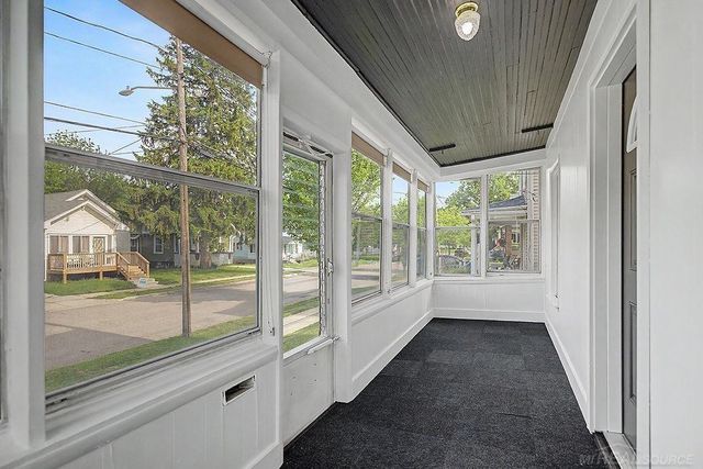 1340 Columbia Avenue, Grand Rapids, MI 49505