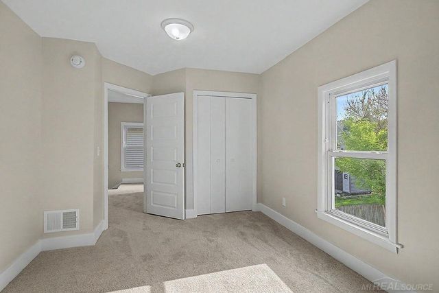 1340 Columbia Avenue, Grand Rapids, MI 49505