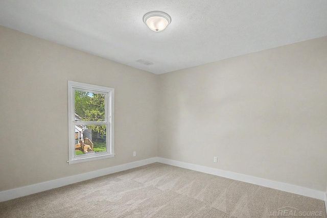 1340 Columbia Avenue, Grand Rapids, MI 49505