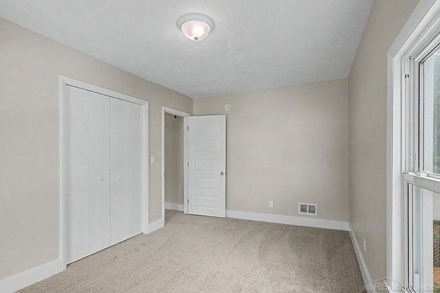 1340 Columbia Avenue, Grand Rapids, MI 49505
