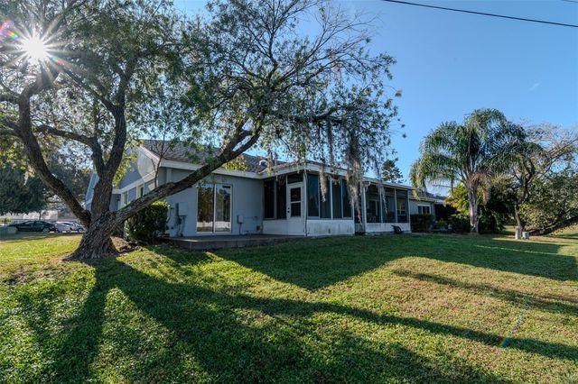 17 PENZANCE COURT, Safety Harbor, FL 34695