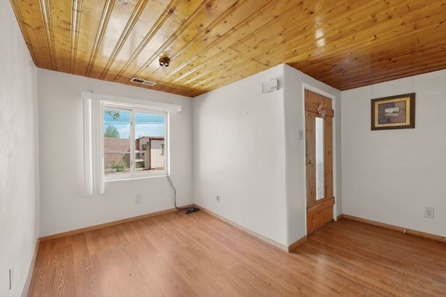 903 Calle Jose de La Cruz, Espanola, NM 87532