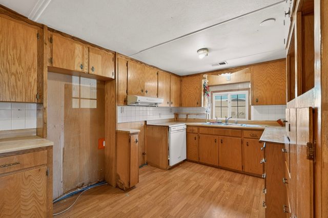 903 Calle Jose de La Cruz, Espanola, NM 87532