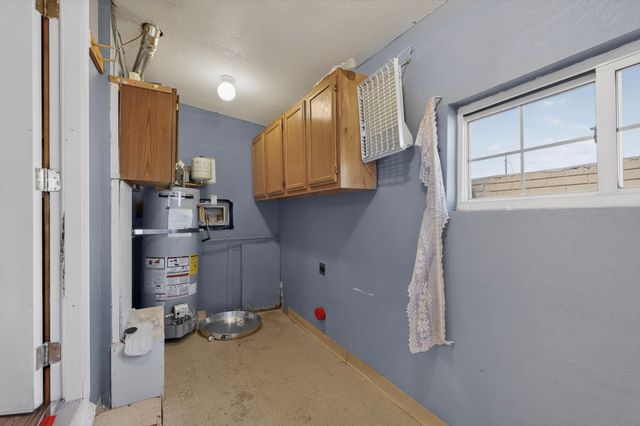 903 Calle Jose de La Cruz, Espanola, NM 87532