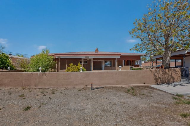 903 Calle Jose de La Cruz, Espanola, NM 87532