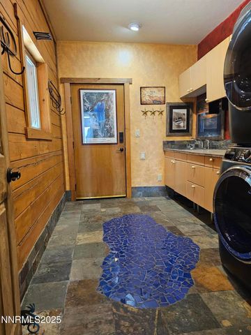 16700 Mt Rose Highway, Reno, NV 89511