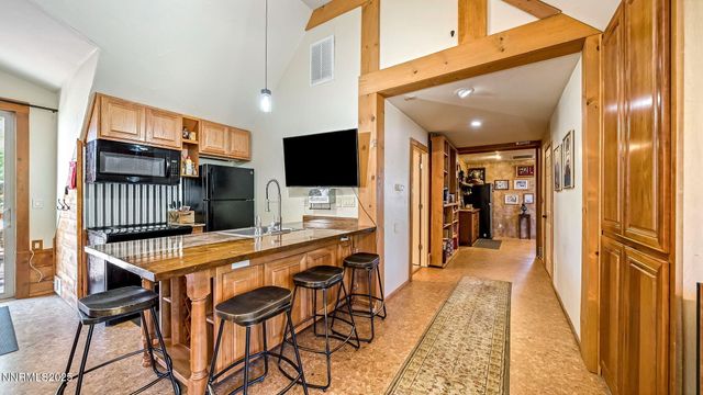 16700 Mt Rose Highway, Reno, NV 89511