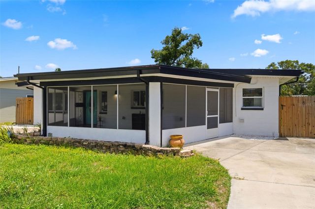 5826 17TH AVENUE S, Gulfport, FL 33707