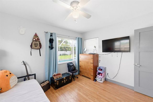 5826 17TH AVENUE S, Gulfport, FL 33707