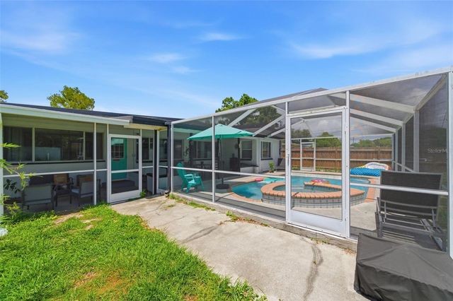 5826 17TH AVENUE S, Gulfport, FL 33707