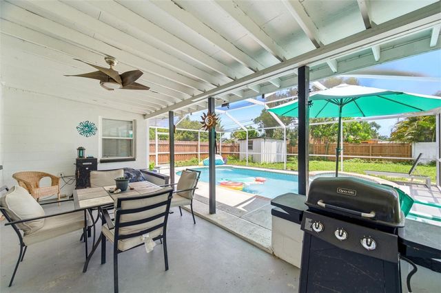 5826 17TH AVENUE S, Gulfport, FL 33707