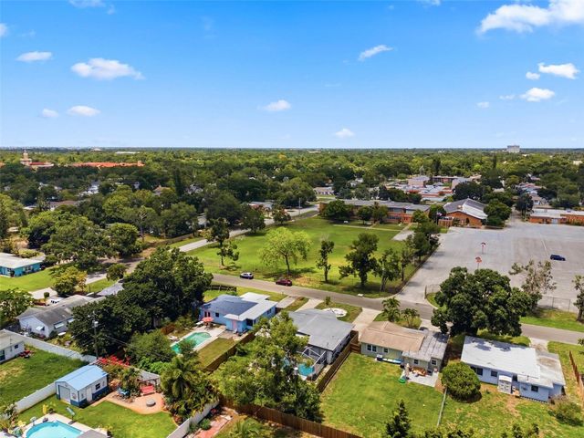 5826 17TH AVENUE S, Gulfport, FL 33707
