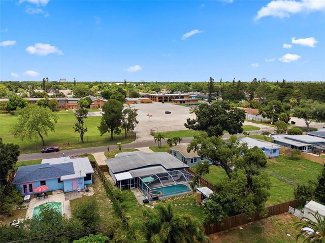 5826 17TH AVENUE S, Gulfport, FL 33707