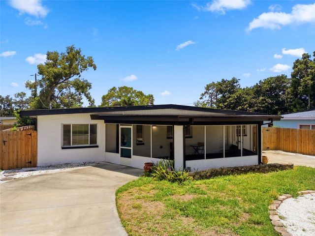5826 17TH AVENUE S, Gulfport, FL 33707