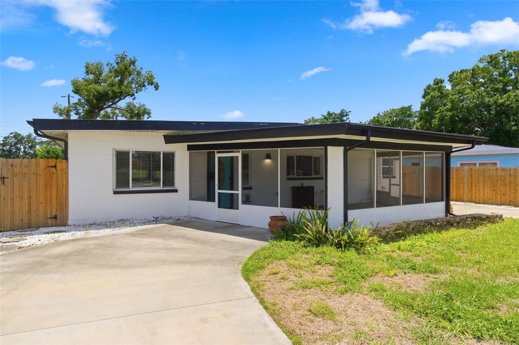 5826 17TH AVENUE S, Gulfport, FL 33707