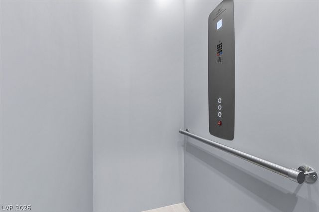 4053 Heron Fairway Drive, Las Vegas, NV 89141