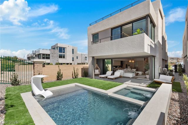 4053 Heron Fairway Drive, Las Vegas, NV 89141