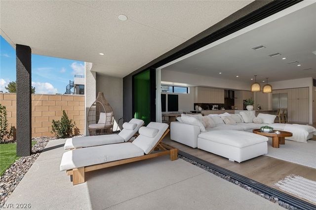 4053 Heron Fairway Drive, Las Vegas, NV 89141