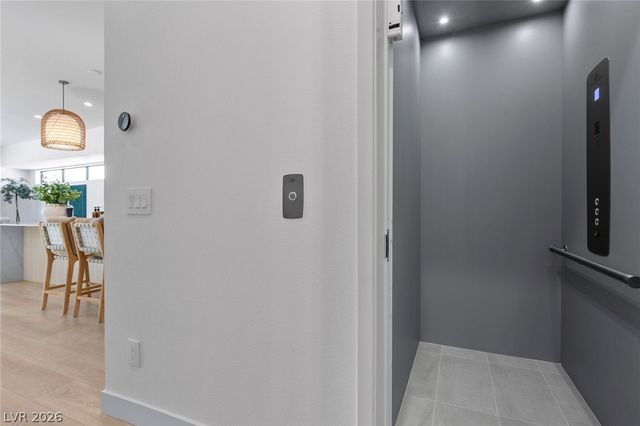 4053 Heron Fairway Drive, Las Vegas, NV 89141