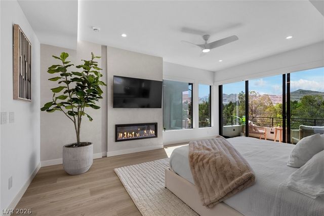 4053 Heron Fairway Drive, Las Vegas, NV 89141