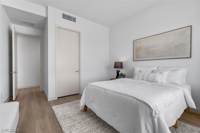 4053 Heron Fairway Drive, Las Vegas, NV 89141